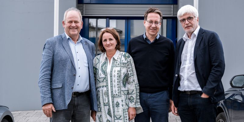 FDP-Landeschef und Spitzenkandidat Dr. Stefan Birkner besucht VG-Orth in Stadtoldendorf