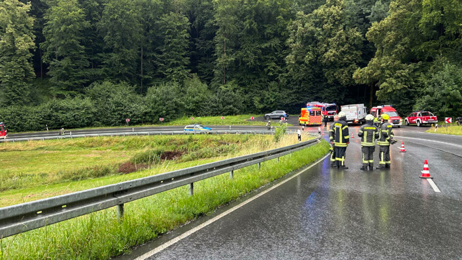 Feuerwehr Eschershausen im Einsatz nach Sturz eines Kradfahrers