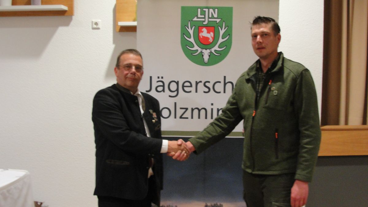 Henning Ohm 2. Vors. und Dominic Schünemann neuer 1. Vorsitzender. Henning Ohm 2. Vors. und Dominic Schünemann neuer 1. Vorsitzender.