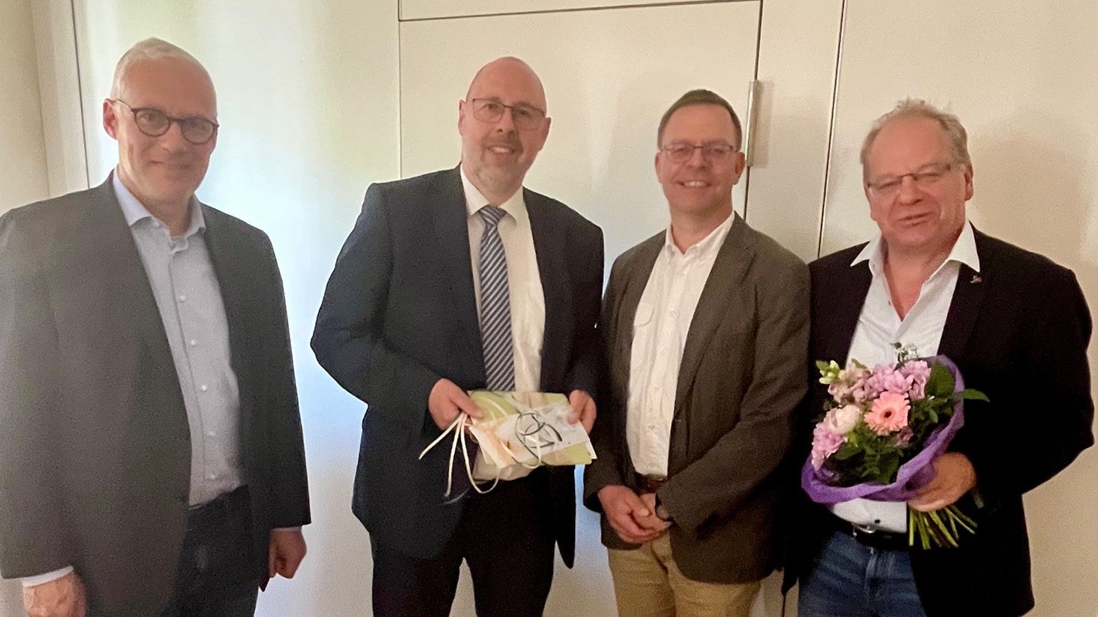 Langjähriges Vorstandsmitglied geht in den Ruhestang: Städte- und Gemeindebund verabschiedet sich von Wolfgang Anders