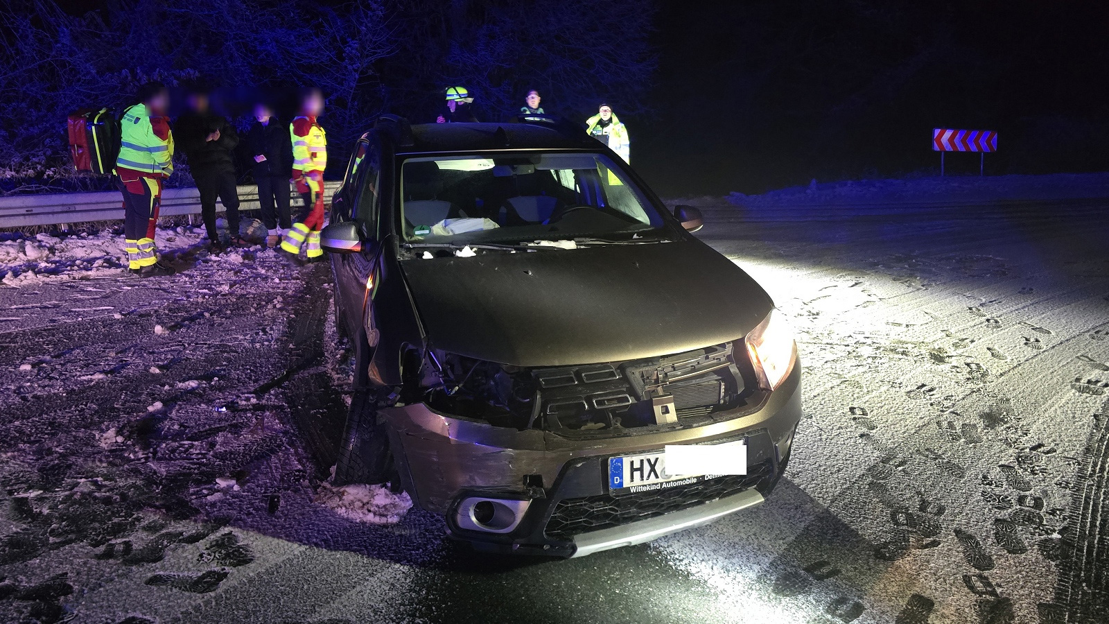 Pkw-Unfall auf glatter Fahrbahn auf der L550 – Insassen blieben unverletzt